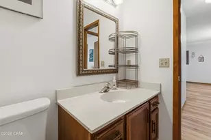 911 Bradley Cir, Lynn Haven, FL 32444 - Photo 12
