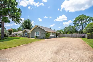 215 Moonlight Bay Dr, Panama City Beach, FL 32407 - Photo 28