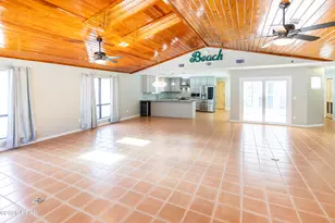 215 Moonlight Bay Dr, Panama City Beach, FL 32407 - Photo 6
