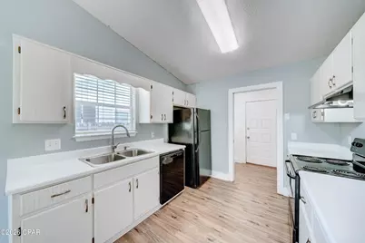 112 Michelle Court, Panama City Beach, FL 32407 - Photo 8