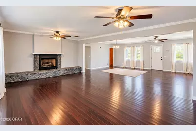 18738 Highway 231, Fountain, FL 32438 - Photo 14