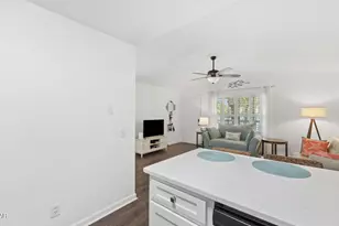 17462 Front Beach Rd, Panama City Beach, FL 32413 - Photo 6