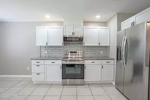 924 Agnes Scott Cir, Panama City, FL 32405 - Photo 6