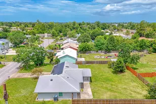 924 Agnes Scott Cir, Panama City, FL 32405 - Photo 48