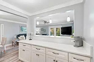 2100 W Beach Dr, Panama City, FL 32401 - Photo 8