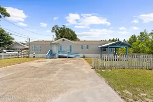 1227 S Katherine Ave, Panama City, FL 32404 - Photo 1
