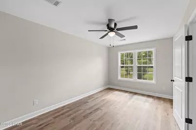 1025 Edison Avenue, Alford, FL 32420 - Photo 28