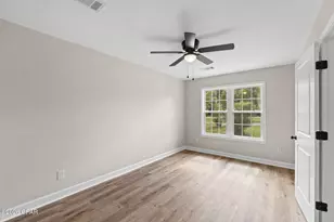1025 Edison Ave, Alford, FL 32420 - Photo 28