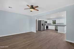 1214 Johnson Ave, Chipley, FL 32428 - Photo 2