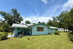 3879 Old Cottondale Rd, Marianna, FL 32448 - Photo 1