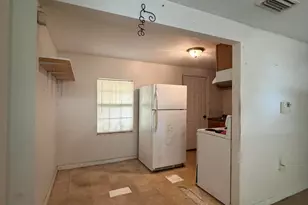 1004 Hamilton Ave, Panama City, FL 32401 - Photo 8