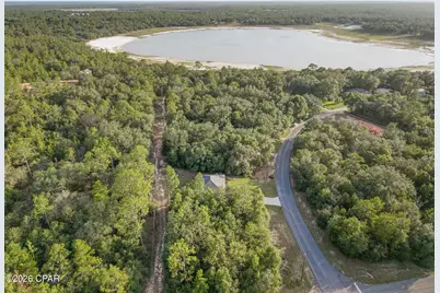 1975 Ambassador Court, Chipley, FL 32428 - Photo 32