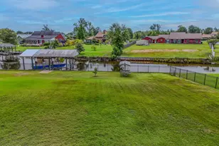 1413 N Bay Dr, Lynn Haven, FL 32444 - Photo 56