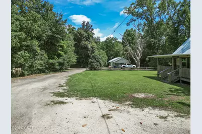 20473 NW Walnut Avenue, Blountstown, FL 32424 - Photo 32
