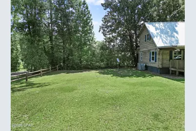 20473 NW Walnut Avenue, Blountstown, FL 32424 - Photo 26