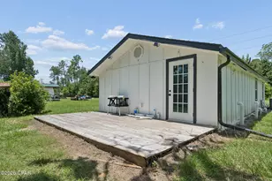 8034 Riley Rd, Southport, FL 32409 - Photo 30