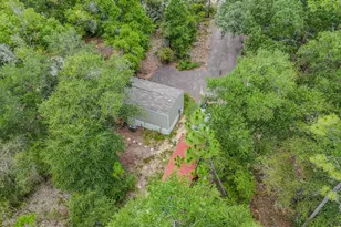 4597 Spotted Horse Ln, Chipley, FL 32428 - Photo 10