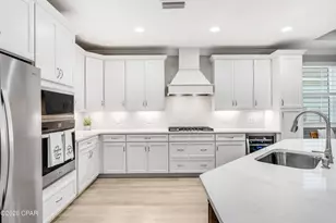 9342 Paradise Dr, Panama City Beach, FL 32413 - Photo 20