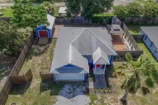 8516 Laird St, Panama City Beach, FL 32408 - Photo 2
