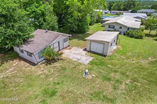 1804 Ulmer Ln, Chipley, FL 32428 - Photo 24