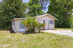 1804 Ulmer Ln, Chipley, FL 32428 - Photo 26