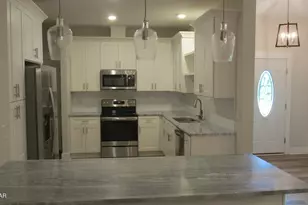 1401 Twin Pines Ln, Panama City, FL 32404 - Photo 4
