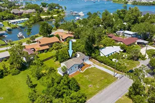 1303 E 2nd Ct, Panama City, FL 32401 - Photo 1