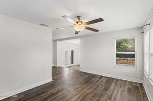 1303 E 2nd Ct, Panama City, FL 32401 - Photo 4