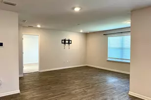 4081 Brighton Blvd., Callaway, FL 32404 - Photo 2