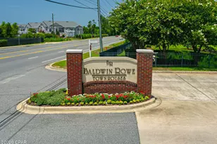 402 Baldwin Rowe Cir, Panama City, FL 32405 - Photo 2