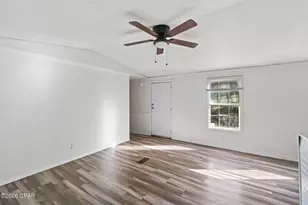 3382 Lakeshore Dr, Chipley, FL 32428 - Photo 4