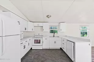 3382 Lakeshore Dr, Chipley, FL 32428 - Photo 8