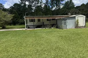 1929 N Holmes Creek Rd, Graceville, FL 32440 - Photo 8