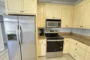 3727 Tiki Dr, Panama City, FL 32408 - Photo 8