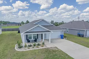 3151 Rachel Pl, Southport, FL 32409 - Photo 2