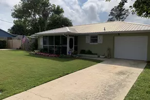 313 Jasmine Pl, Panama City Beach, FL 32413 - Photo 4