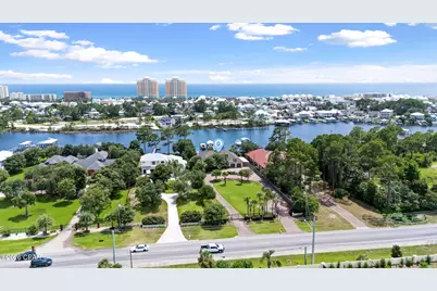 8203 N Lagoon Drive, Panama City Beach, FL 32408 - Photo 2
