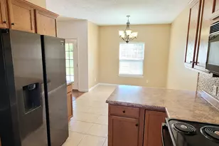 807 E 24th St, Lynn Haven, FL 32444 - Photo 12