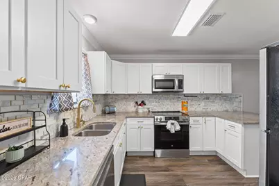 1011 W 11th Court, Panama City, FL 32401 - Photo 10