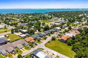 1011 W 11th Ct, Panama City, FL 32401 - Photo 44