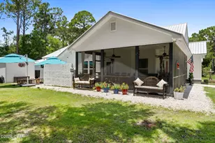 242 15th St, Apalachicola, FL 32320 - Photo 38