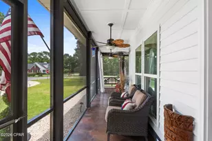 242 15th St, Apalachicola, FL 32320 - Photo 4