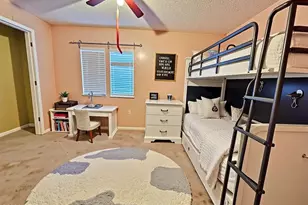6915 Oak St, Grand Ridge, FL 32442 - Photo 4