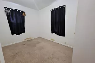 6915 Oak St, Grand Ridge, FL 32442 - Photo 12