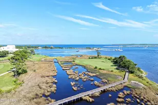 4726 Bay Point Rd, Panama City, FL 32408 - Photo 56