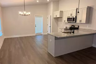 7126 Fox Mdw Dr, Panama City, FL 32404 - Photo 4