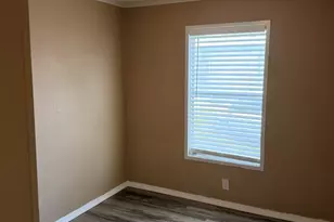 4512 Carla Ln, Panama City, FL 32405 - Photo 8