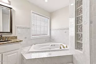 208 Palm Cir, Panama City Beach, FL 32413 - Photo 18