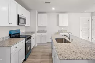 6654 Kettles St, Panama City, FL 32404 - Photo 2