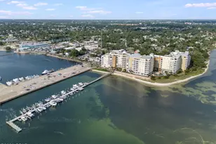 3001 W 10th St, Panama City, FL 32401 - Photo 2